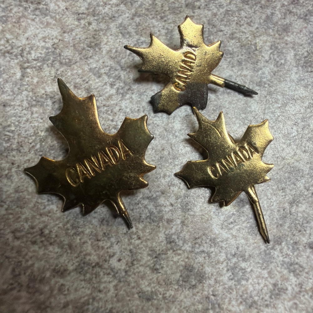 Gold Toned Canada Maple Leaf Brooch Set